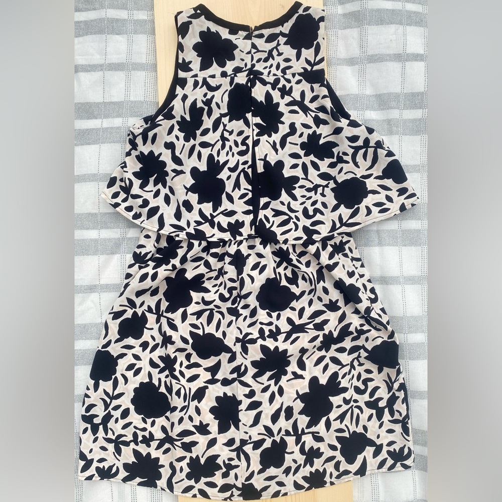 LOFT Floral Swing Dress Cocktail Wedding Guest, church, office Size 2P - Picture 3 of 9